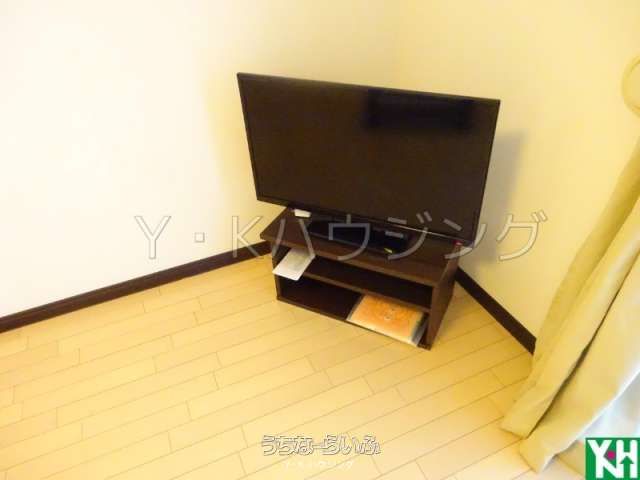 1K Apartment for Rent in Naha, Okinawa - 60,000 Yen - Thumbnail 4