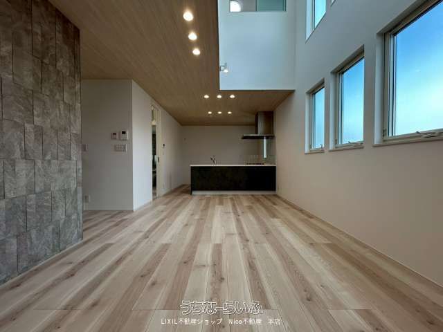 New 4LDK House for Sale in Urasoe, Okinawa - Thumbnail 4