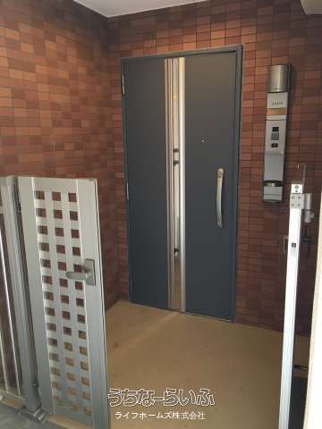 Zephyr Urasoe Gakuen-dori 3LDK Top-Floor Apartment for Sale - Thumbnail 2