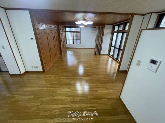 2LDK Apartment for Rent in Tenku, Naha, Okinawa - Thumbnail 4