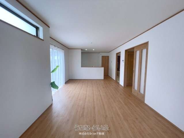 New 3LDK House in Ginowan City, Okinawa with Parking for 3 - Thumbnail 4