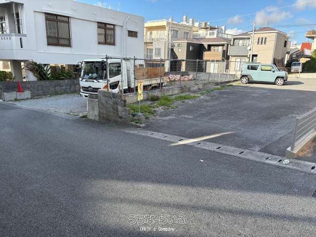 153.85 sqm Land for Sale in Okinawa City's Uechi Area - Thumbnail 2