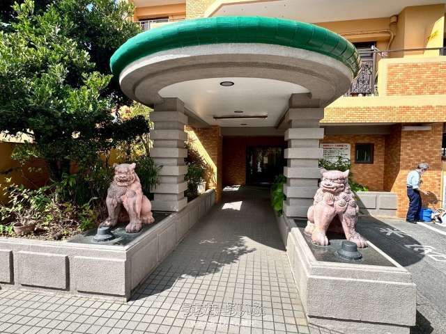 2LDK Apartment for Sale in Lions Mansion Yorimiya, Naha - Thumbnail 3