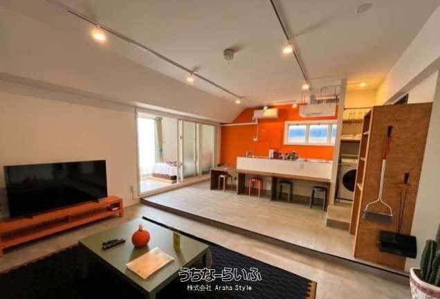 BREAKY HOTEL ANNEX 4F: Renovated 1R Apartment in Chatan, Okinawa - Thumbnail 4