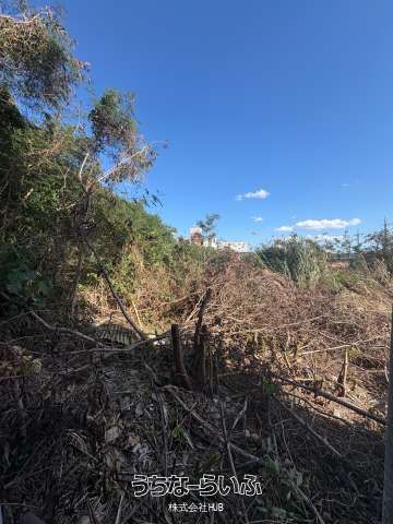 1054 sqm Land Plot for Sale in Tomigusuku, Okinawa - Thumbnail 3