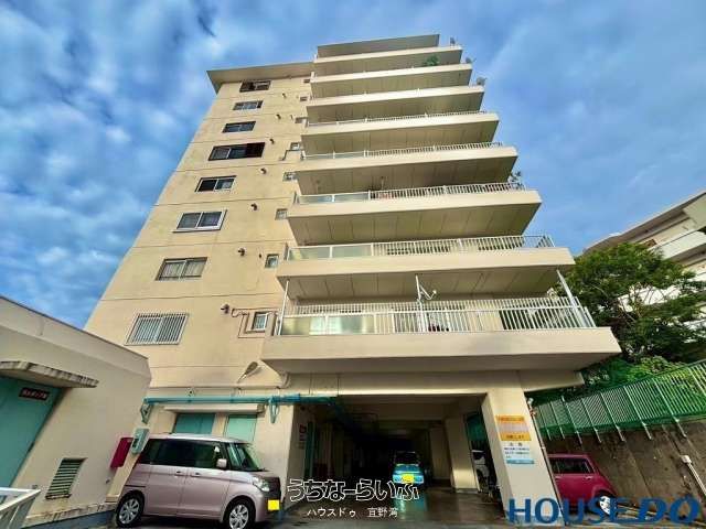 Shuri Heim Kannon-dō Mae Apartment for Sale in Naha, Okinawa - Thumbnail 3