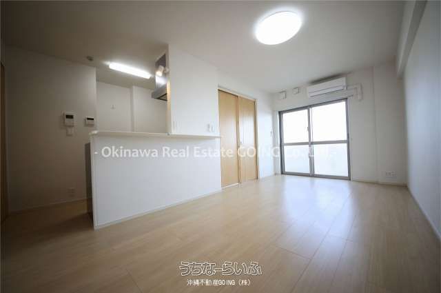 Park Side Residence III 503: Modern 2LDK Rental in Kin Town, Okinawa - Thumbnail 4