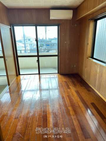 World i B-3: 2LDK Apartment for Rent in Nakagusuku Village, Okinawa - Thumbnail 3