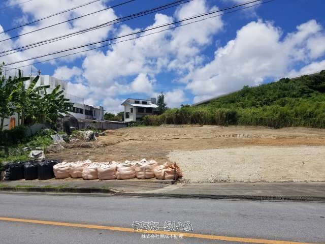 1587m² Land for Sale in Nishihara Town, Okinawa - Versatile Use - Thumbnail 3