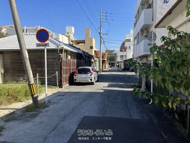163.3 sqm Corner Land Plot for Sale in Naha, Okinawa - Thumbnail 3