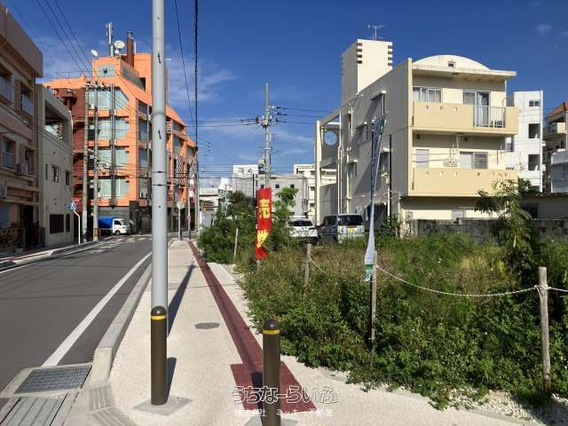 163.3 sqm Corner Land Plot for Sale in Naha, Okinawa - Thumbnail 2