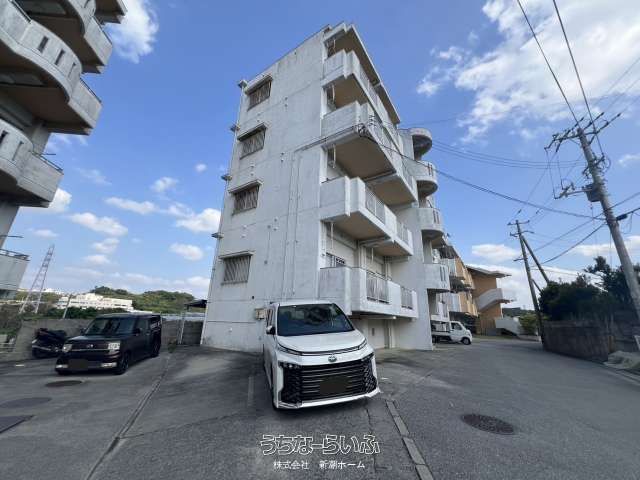 Four-Apartment Complex for Sale in Itoman, Okinawa - 7.53% Yield - Thumbnail 3