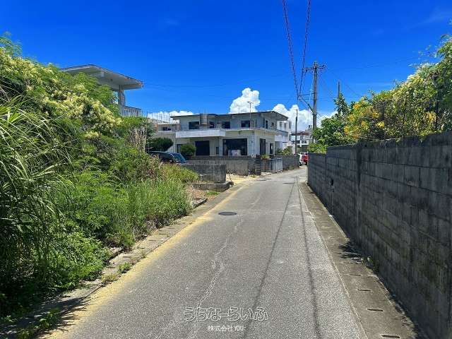 Land for Sale in Katsuren Heianna, Uruma City, Okinawa - 359.84 sqm - Thumbnail 2