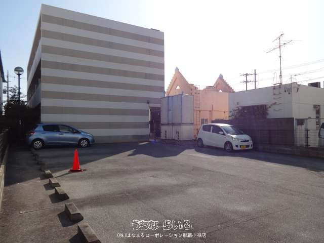 Leopalace Araha Beach 1K Loft Apartment for Rent in Chatan, Okinawa - Thumbnail 3