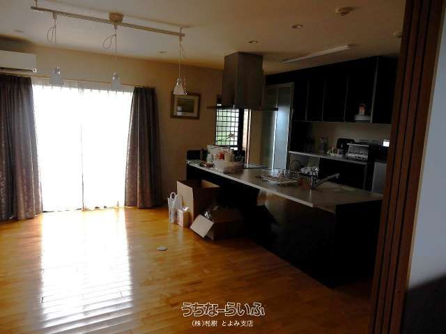 Spacious 3LDK Estate with Solar Panels & Guest Houses in Yaeze - Thumbnail 4