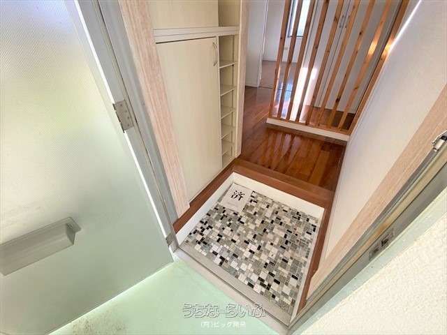 Hirayoshi Apartment 301 for Rent in Urasoe, Okinawa - Thumbnail 2