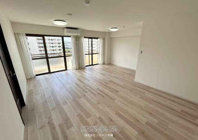 Wing Chateau Naha River Garden 703: Renovated 3LDK Apartment - Thumbnail 2