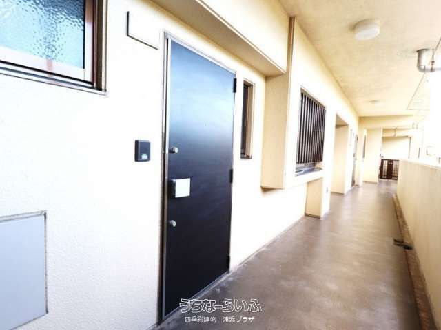 Lions Garden Midorigaoka 3LDK Apartment for Sale in Naha - Thumbnail 2