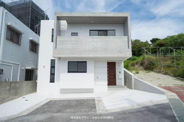 New 3LDK RC House for Sale in Urasoe, Okinawa - ZEH Standard - Thumbnail 2