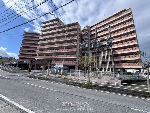 Oasis Nago 2LDK Apartment for Sale in Nago City, Okinawa - Thumbnail 4