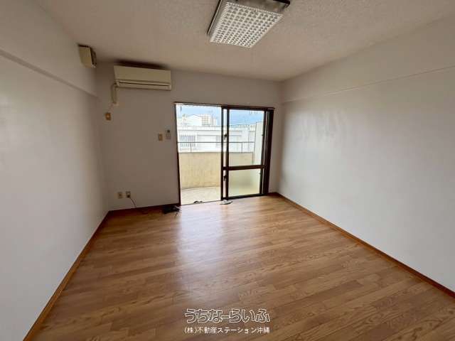 Chateau Orion 3-D: 1K Apartment for Rent in Naha, Okinawa - Thumbnail 4