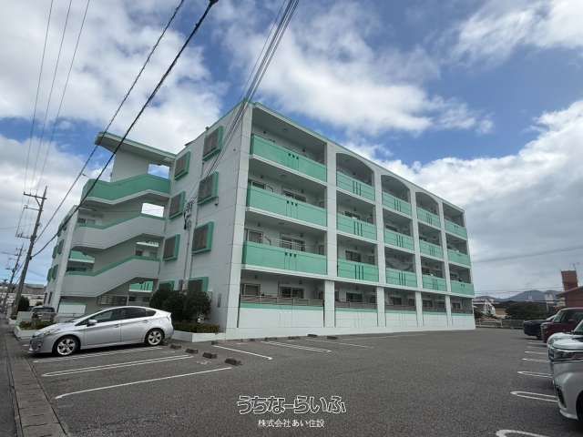 20-Unit Apartment for Sale in Nago, Okinawa - 5.7% Yield - Thumbnail 2