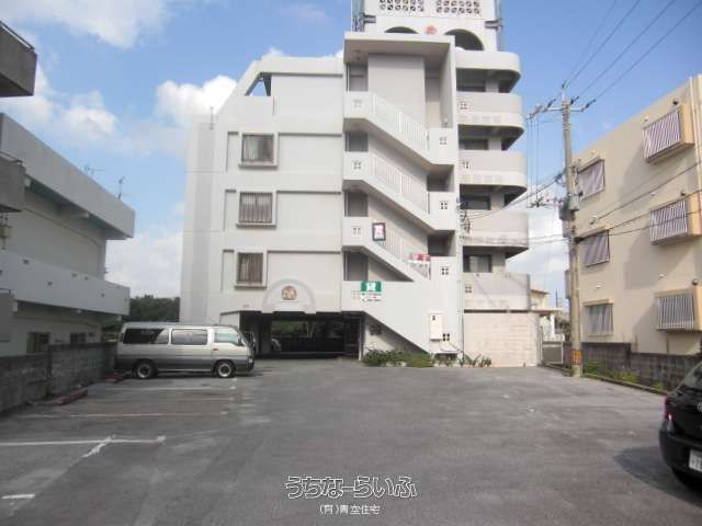 1LDK Apartment for Rent in Ginowan City, Okinawa - Doer Northwest - Thumbnail 3