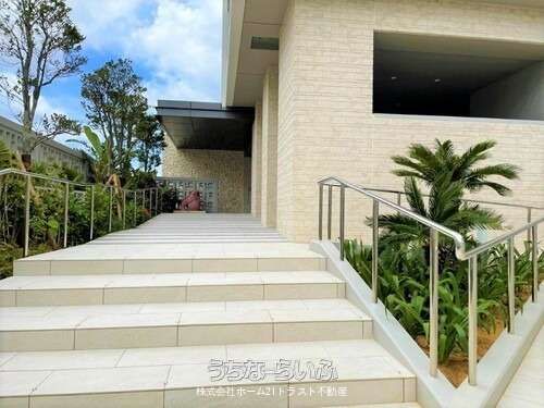 3LDK Apartment for Rent in Naha, Okinawa Near Asato Station - Thumbnail 3
