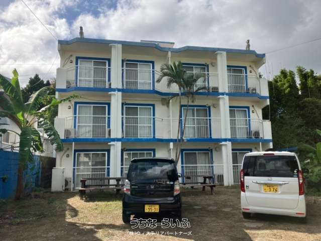 Operating Condominium for Sale in Nakijin, Okinawa - Thumbnail 2