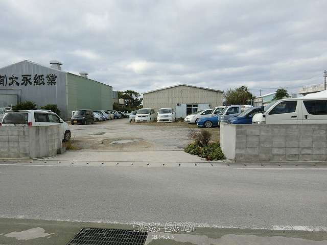 287 Tsubo Land for Sale in Ginowan, Okinawa with Parking Lot Lease - Thumbnail 2
