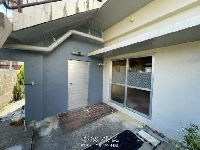 Two-Unit Apartment Building for Sale in Uruma, Okinawa - Thumbnail 2