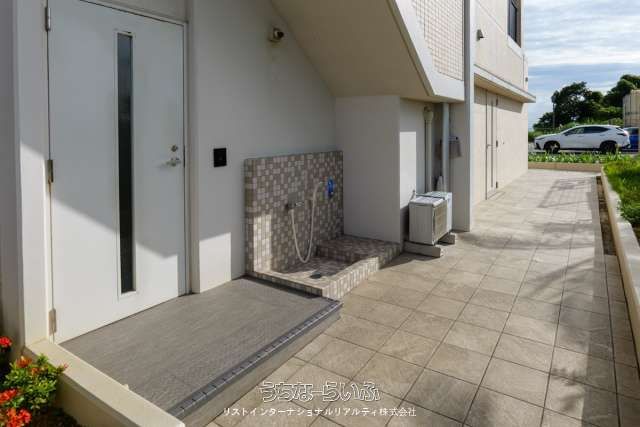 Alpha States Chatan Hills 2LDK Top-Floor Apartment for Sale - Thumbnail 4