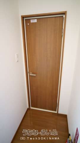 Rent 2LDK Apartment in Tomigusuku, Okinawa - Rara Heim L201 - Image 1