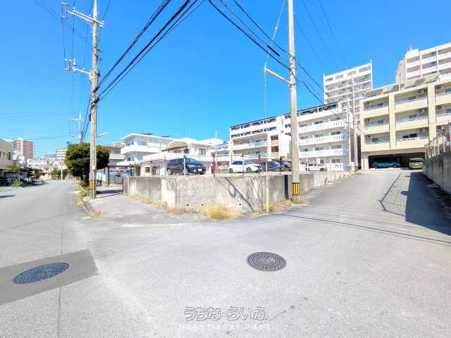 88.1 Tsubo Corner Land for Sale in Naha City, Okinawa - Thumbnail 2
