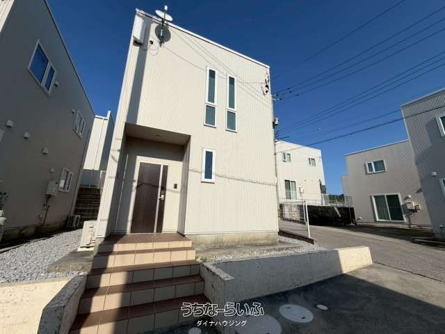 Kouri Island Rotels: Ocean View Property for Sale in Okinawa - Thumbnail 3