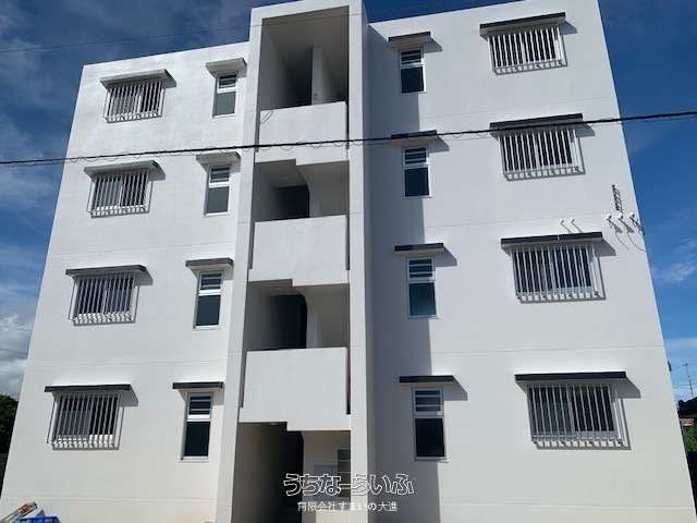 2020-Built 8-Unit Apartment Building for Sale in Yaese Town, Okinawa - Thumbnail 2