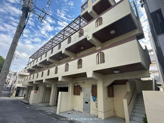 Pet-Friendly 1DK Apartment for Rent in Naha City, Okinawa - Thumbnail 2