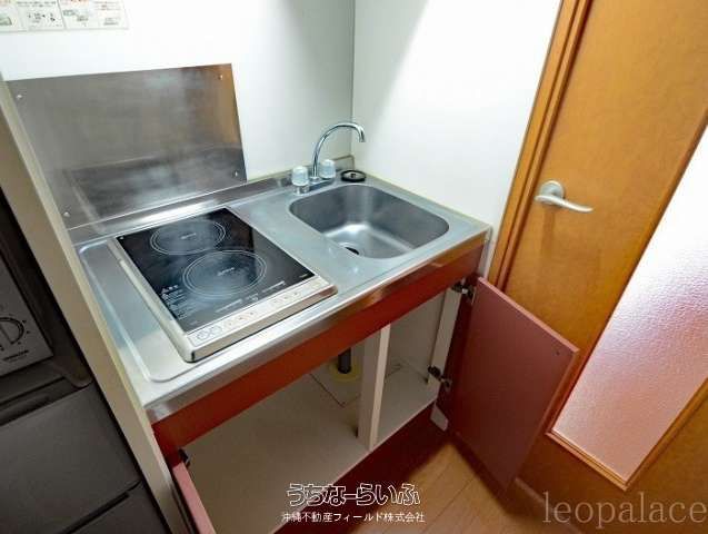 Leopalace Coral Aisle 208 Rental Apartment in Urasoe, Okinawa - Thumbnail 4