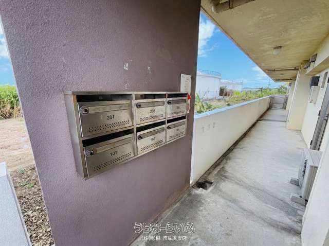 5LDK Home with Apartment Units for Sale in Yaese, Okinawa - Thumbnail 3