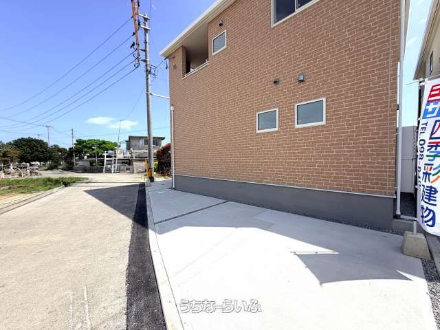 New 3LDK Wooden House in Yaese Town, Okinawa with Perks - Thumbnail 4