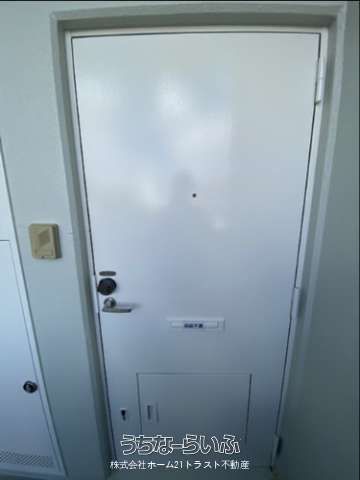 Furnished 1K Apartment for Rent in Naha, Okinawa Near Asahibashi Station - Thumbnail 4