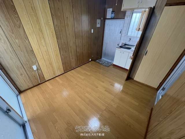 1R Apartment for Rent in Ginowan, Okinawa - 20,000 Yen - Thumbnail 4