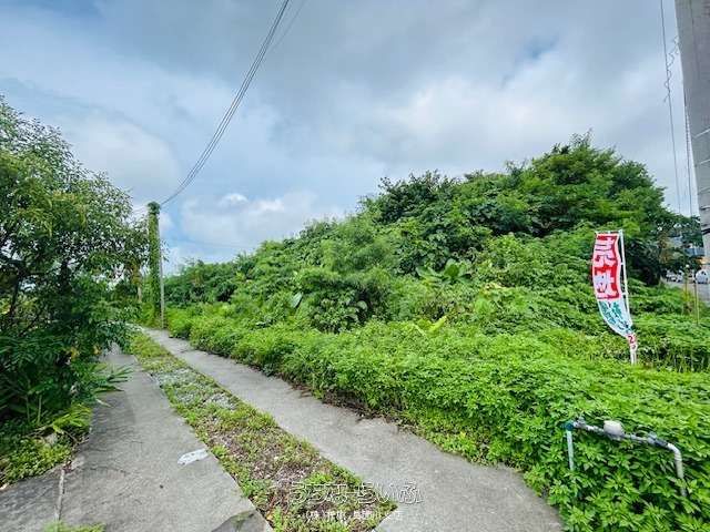 334.4㎡ Land for Sale in Uruma City, Okinawa | Park Front - Thumbnail 4