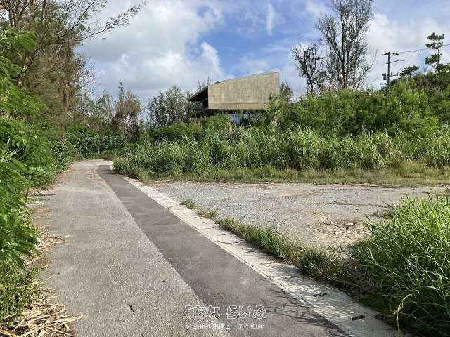 1007m² Beachfront Land for Sale in Nago, Okinawa - Thumbnail 3