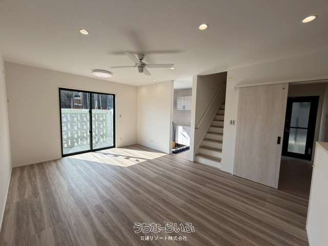New 3LDK Family Home with Seismic Damping in Yonabaru, Okinawa - Thumbnail 3