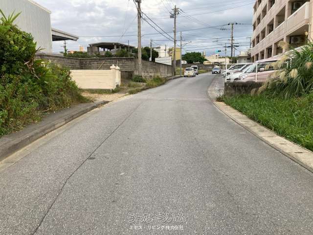 696m² Development Land in Yomitan Village, Okinawa for Sale - Thumbnail 4