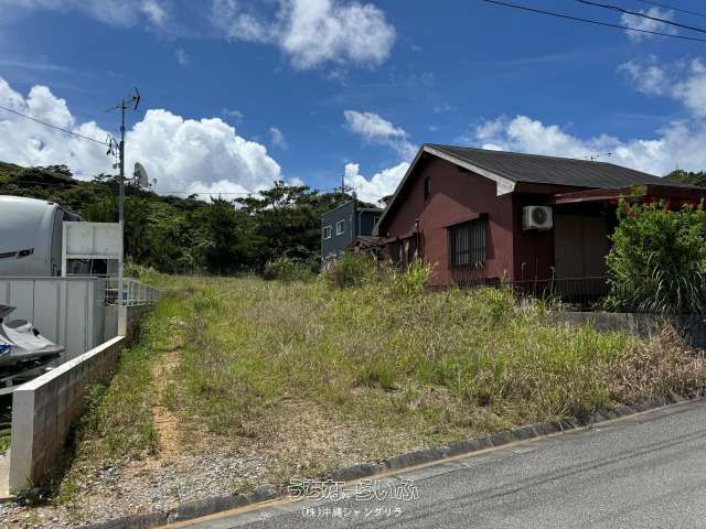 183m² Land Plot in Nakijin, Okinawa with Ocean Views - Thumbnail 4