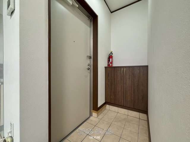 Modern Studio Apartment for Rent near Shuri Gibo Station, Naha - Thumbnail 3