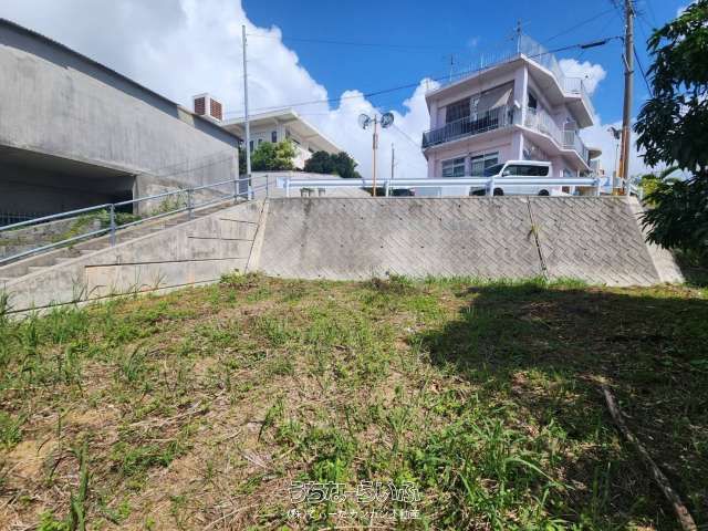 115m² Land for Sale in Okinawa City, Near Route 329 - Thumbnail 3