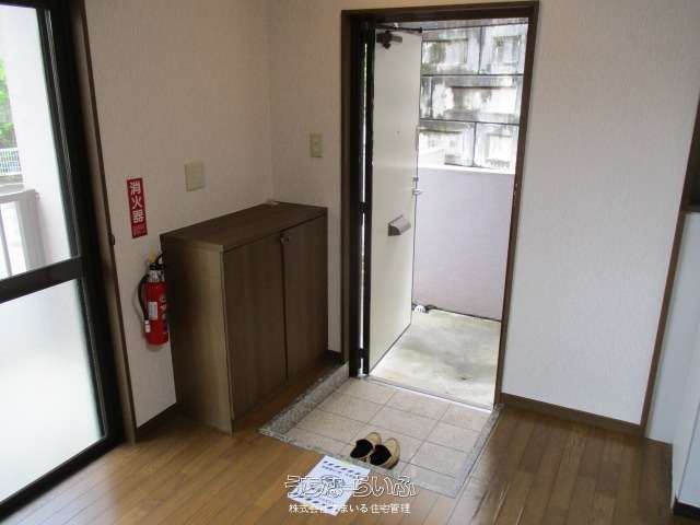 2LDK Apartment for Rent in Naha, Okinawa - Makabi Garden - Thumbnail 4